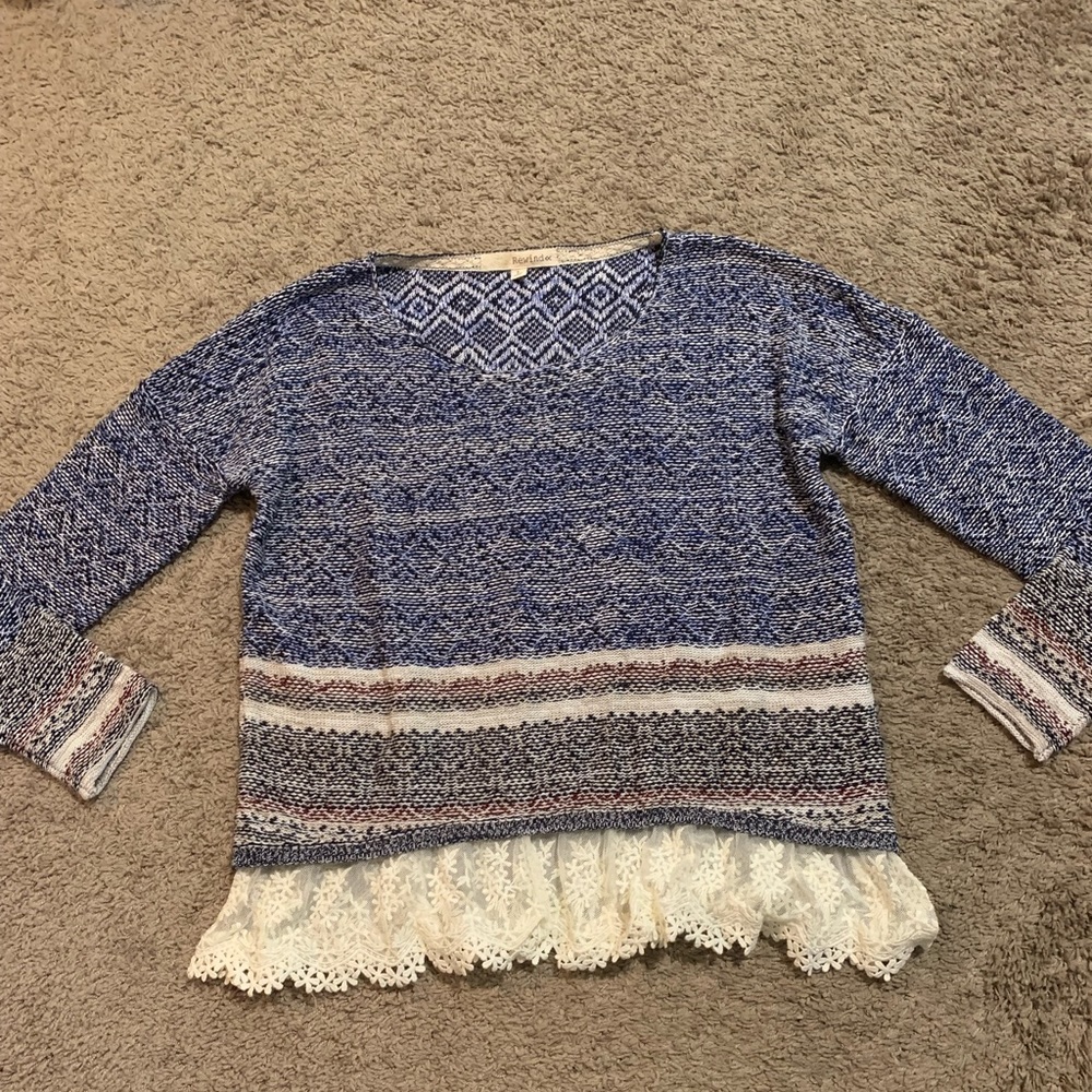 Rewind Hem Trim Top Large